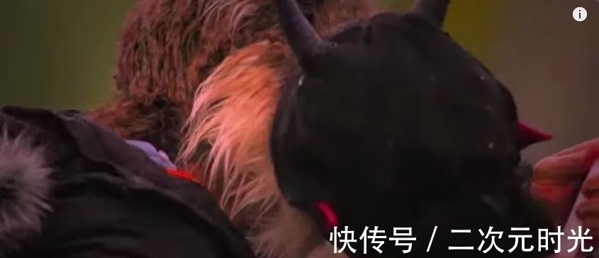 相亲节目|网飞新出狂野相亲节目,嘉宾全部打扮成性感野兽,不看脸只谈爱