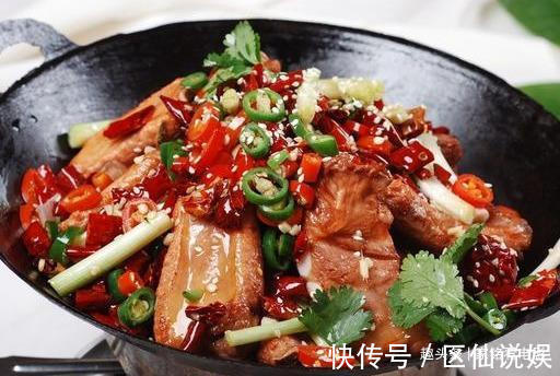 土豆|美食推荐香辣干锅排骨，五彩鸡丁，芹菜炒香干，蚝油青椒牛肉丁