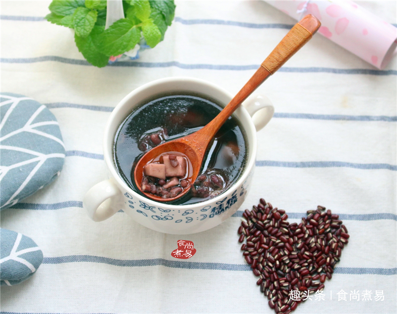 利湿安神|秋季气候干燥,不妨多煲此款汤水给家人喝,利湿安神助睡眠