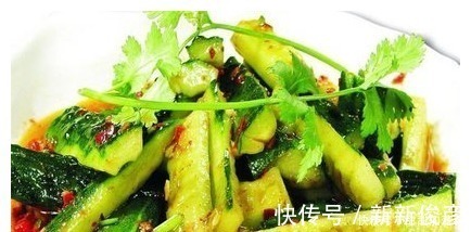 凉拌黄瓜|黄瓜还在炒着吃大厨教你这样做，清脆爽口，吃完还想要！