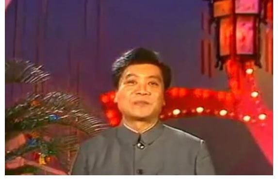 严顺开|83首届春晚，郑绪岚唱《牧羊曲》半空演醉拳，严顺开的哑剧被遗忘