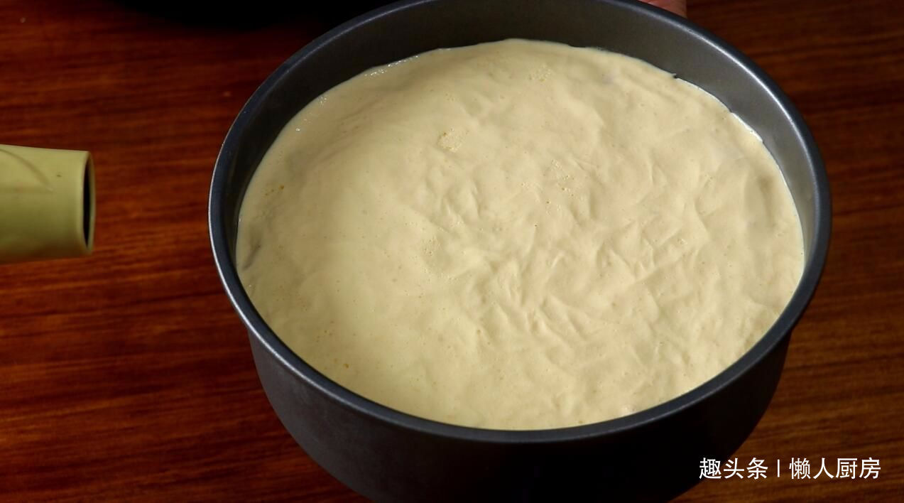 不用烤箱，教你做慕斯蛋糕，口感细腻丝滑，入口即化，好吃不上火