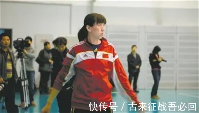 女排|女排元老33岁结婚,婚后一个月与丈夫分居,回家儿子已不认识