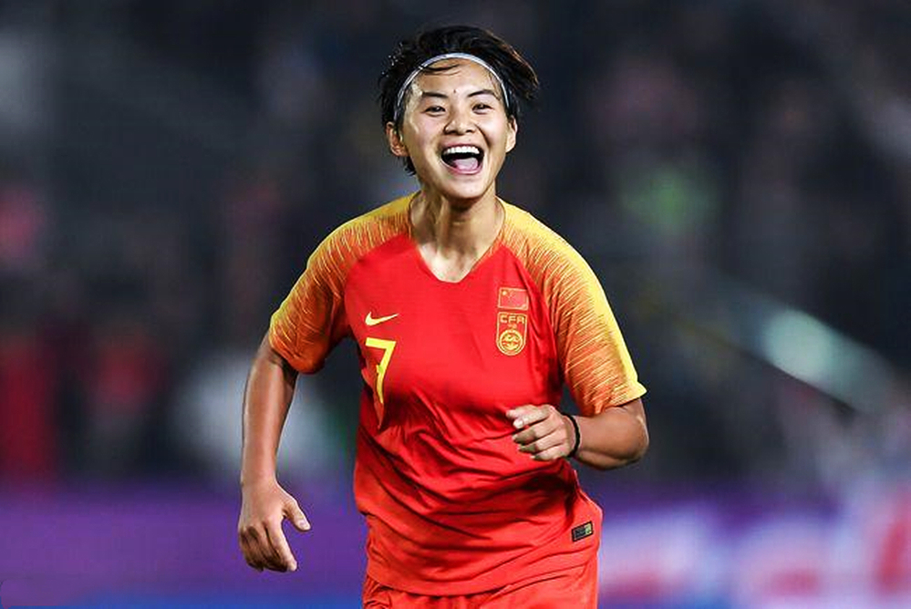 奥运|中国女足逆转韩国造悬案!绝杀球不是王霜打进,奥运争金全靠她