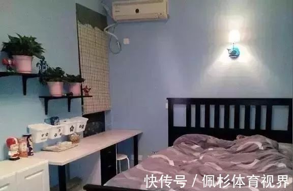 家人|老婆不顾家人的反对,卫生间就砌半堵墙,完工后全家都夸她聪明