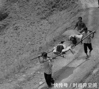 农村|农村孕妇医院产子,医生看到婴儿连连后退,家人无法接受!