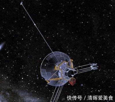 探测器 飞了43年，旅行者号现在到了哪里？它靠什么与地球联系？