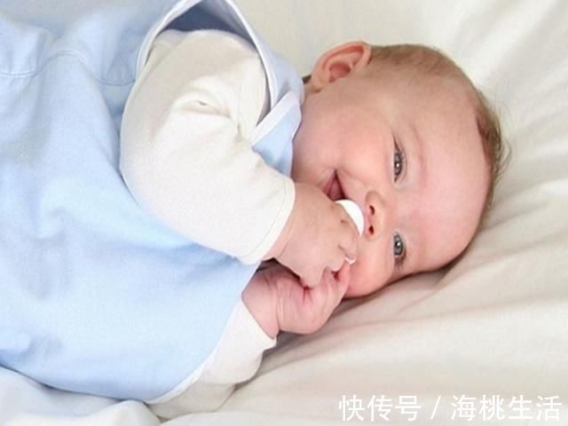 睡眠时间|当宝宝吃饱了会发出这几个“信号”,不要再喂了,当心造成伤害