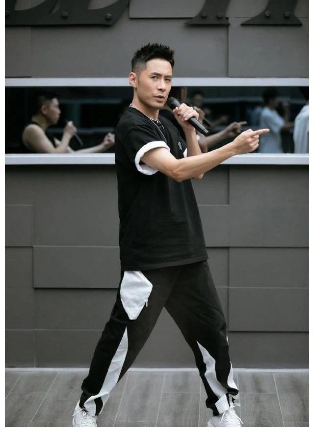 淘汰|《披荆斩棘的哥哥》四公淘汰名单出炉,哥哥们的棱角都被磨平了