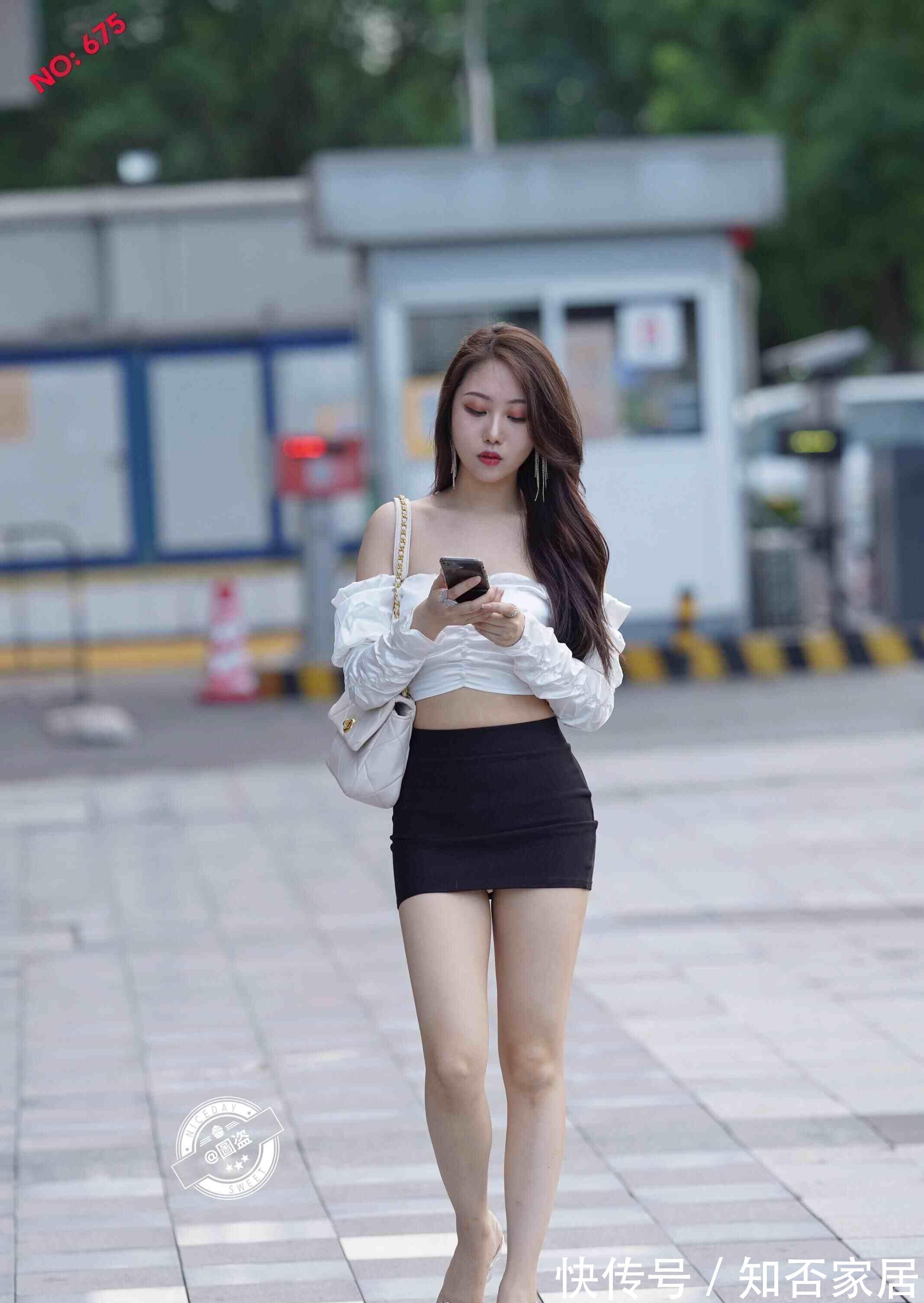 耐看|身形修长的连衣裙美女,让造型显得低调耐看,显瘦增高