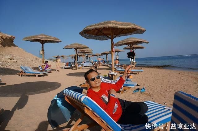 中年|为何中国人旅游喜欢逛遍所有景点,外国人却更喜欢找个地方发呆