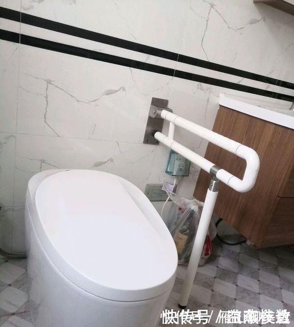 心头好|简单装修的新房,打扫干净就很漂亮了,最满意电视墙和玄关,晒晒