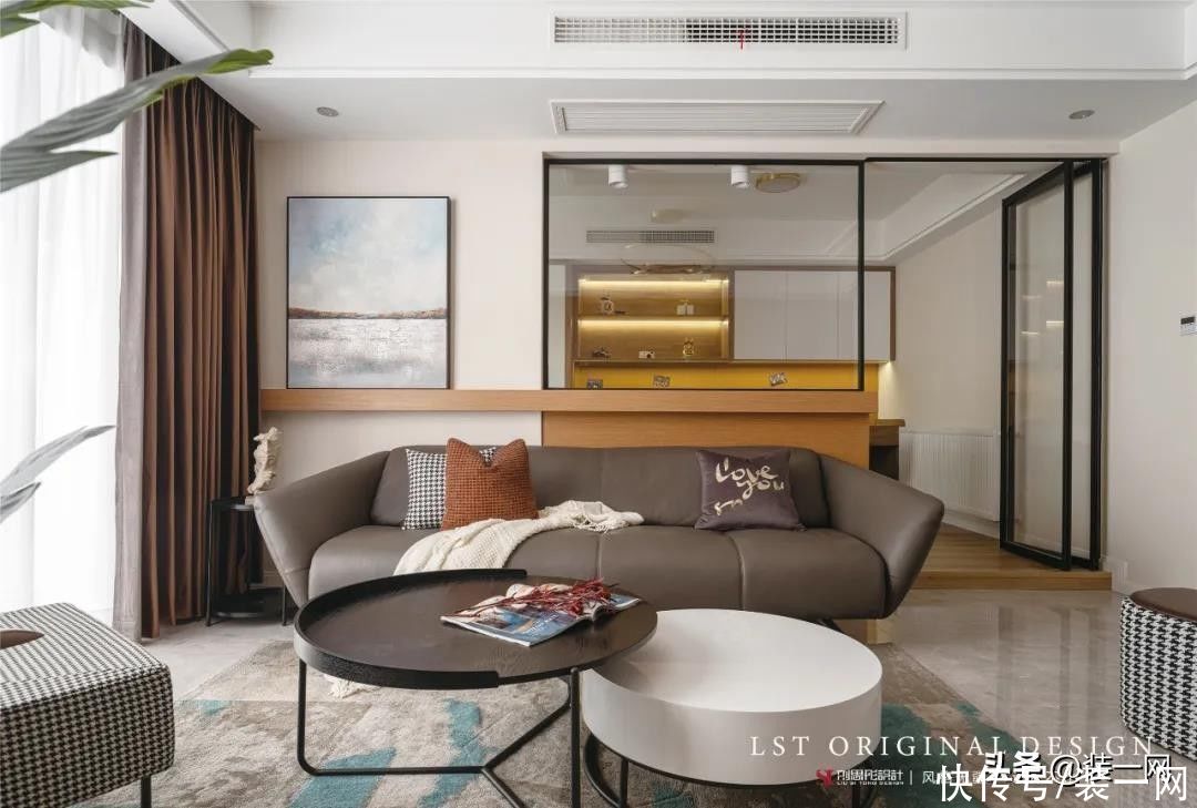 客餐厅|刘思彤设计｜119平三居室装修案例赏析 想要的设计全都有