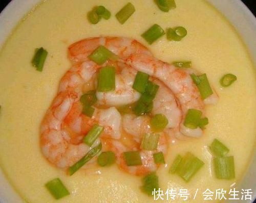 蒸鸡蛋羹,最忌直接加水蒸,再加这一步,鲜嫩无蜂窝,入口即化!