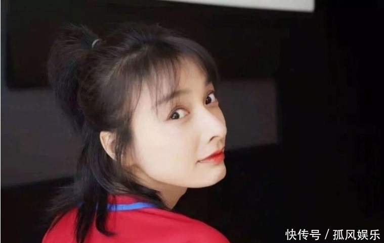 吴昕录节目痛哭,自责拖累妈妈被待定,若离开快本,她发展会怎样