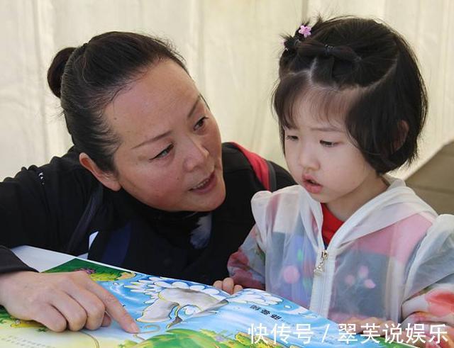 孩子|妈妈问4岁女儿“你爸欺负我，怎么办”孩子的回答让宝妈红了脸