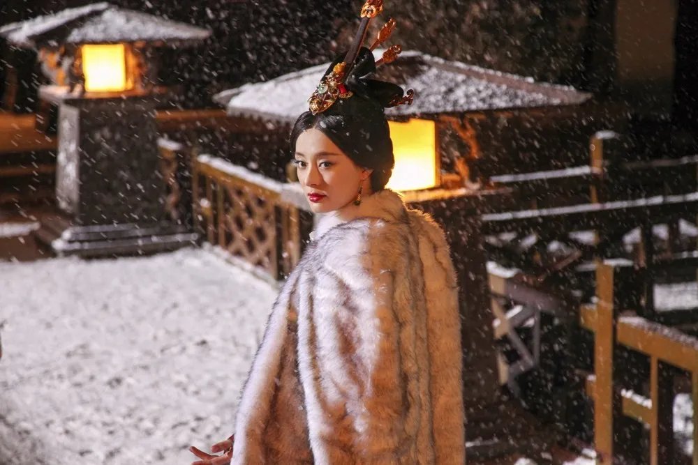 姜文|光剧本就准备了近20年，请来姜文、胡军，郑晓龙这次要来“狠”的