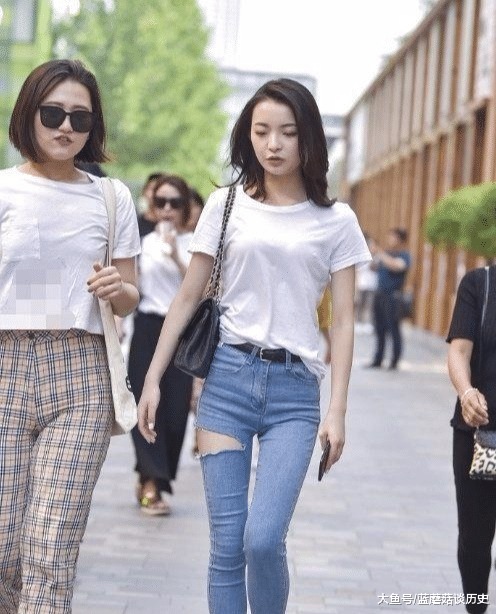 身材|身材窈窕的牛仔裤美女, 十分夺目, 绚丽的色彩让你忘乎所以!