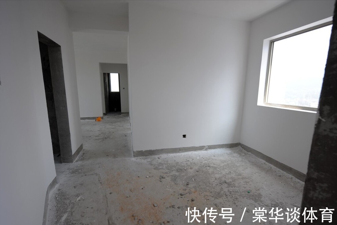 油漆工|为什么很多人装修,都直接找工人师傅,而不找装修公司呢?