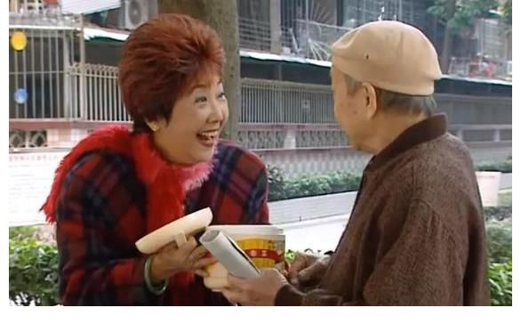 外来媳妇本地郎|珠江台《外来媳妇本地郎》剧中的街坊,他们夺走了康家的主角光环