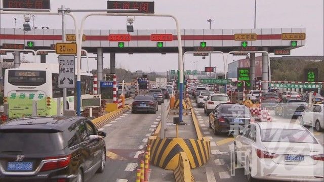 老年|3天接待游客226.84万人次！上海各大景区疫情防控检查已启动：限流75%，严格预约制→