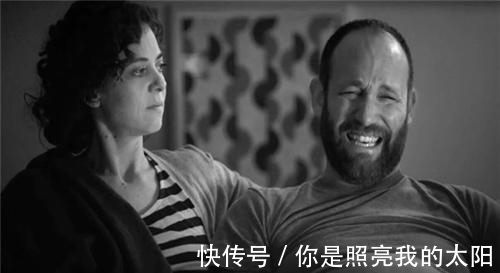 约翰|他是唯一被憋死的人：便秘3年没排泄，去世后尸检肠内大便重36斤