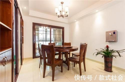 新房|新房花了40万装修成中式风格，却被亲友吐槽说太老土！