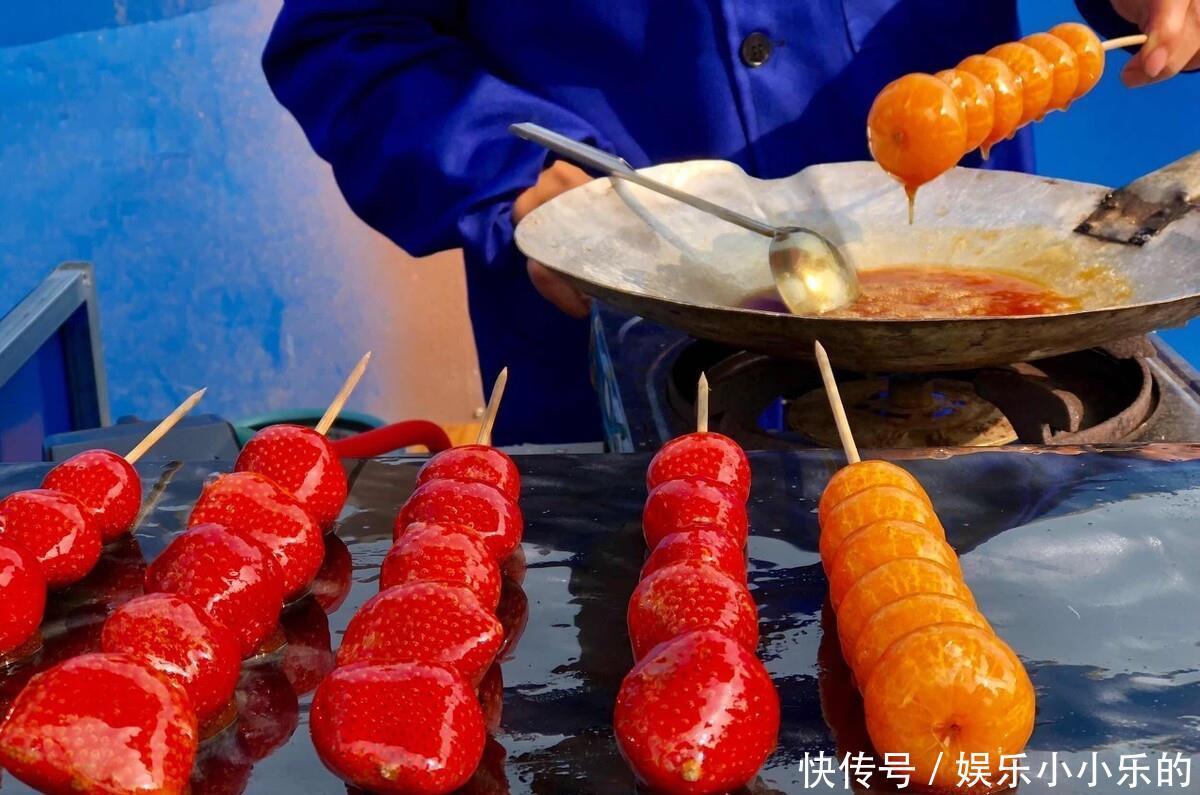 炒糖色到底是用油还是水?大厨教你,好多人都做错,难怪又黑又苦