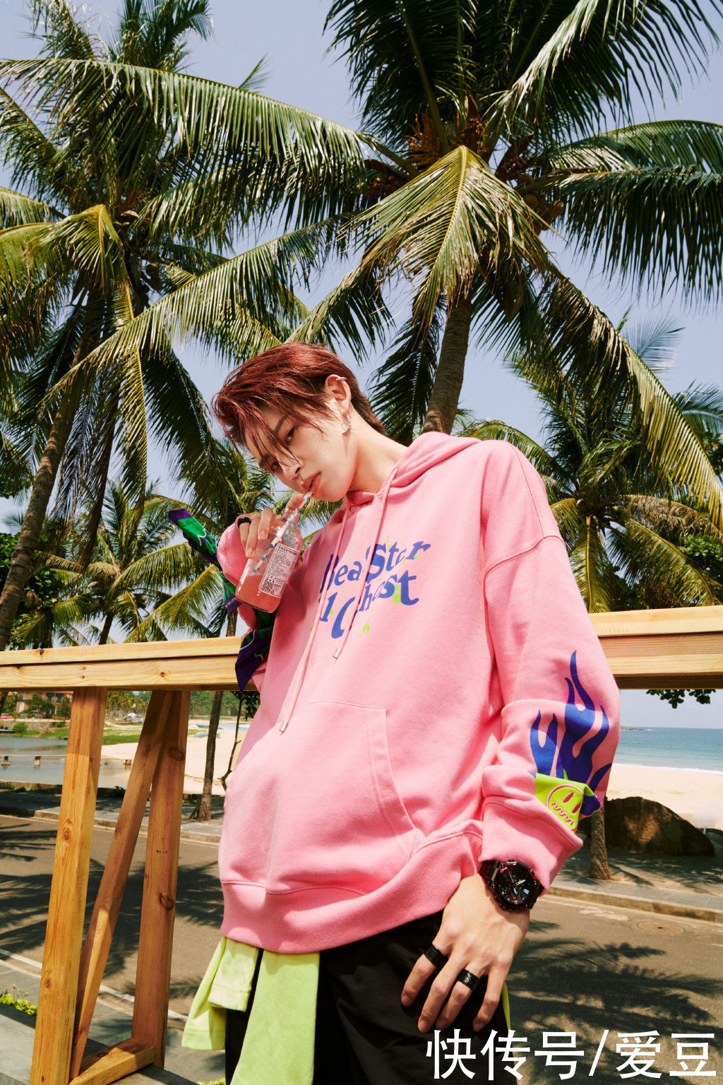 曙光|210731 穿越黑暗,得见曙光 小鬼BEASTER秋季联名新品大片公开