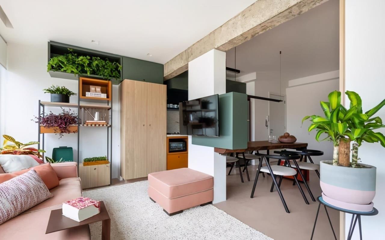 正对面|夫妻的45㎡小家:进门是阅读角,阳光书房超赞,色彩搭配太美了!