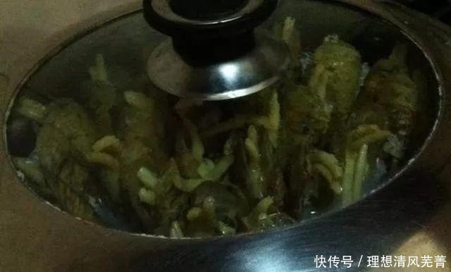 蛏子最好吃的做法,没有之一 每次吃都是连汤汁都不剩,百吃不厌