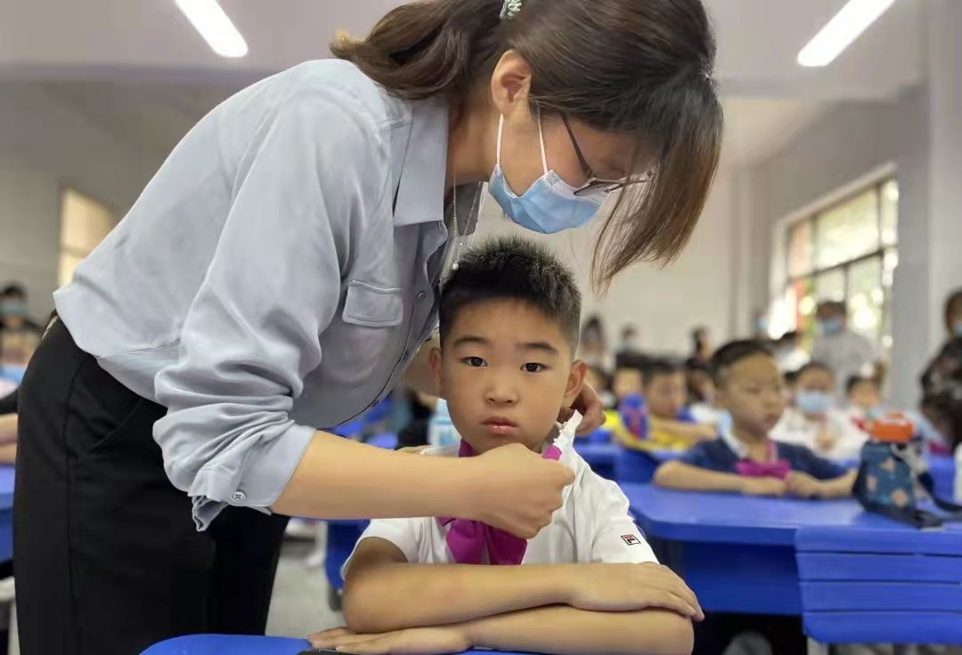 立德树人|平阴县实验学校翠屏校区：以“暖教育”润泽童心