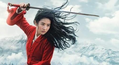 花木兰|方脸适合什么发型?想给方脸 “削骨”并不难,3步教大家选发型