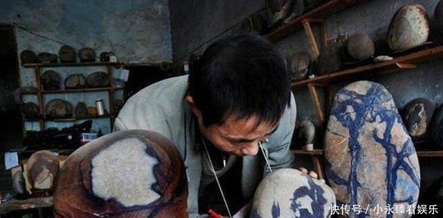 石头|中国靠石头改变命运的村庄,村民住楼房开豪车,却无一人上班