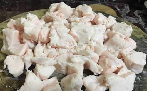 猪板油|熬猪油，很多人第一步就做错了，教你1招，熬好的猪油又白又香