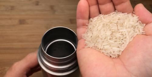 污垢|今天才知道,保温杯里放一把大米,真的太神奇了,白用了20年才懂