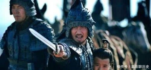 吕布|父亲被张飞杀死，母亲被曹操纳妾，他苦熬到成年，名震三国