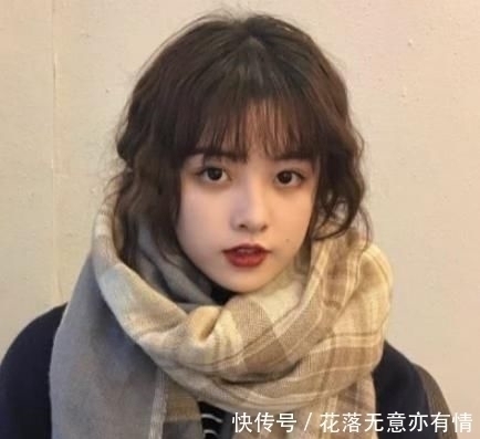 女生脸上有这3标志,天生的“短发公主”,暗恋对象会悄悄心动