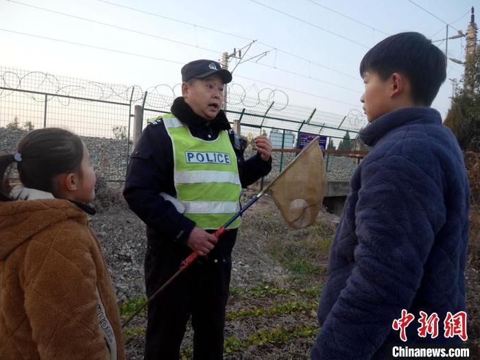 警组|京沪铁路小站警组坚守8公里“责任田”