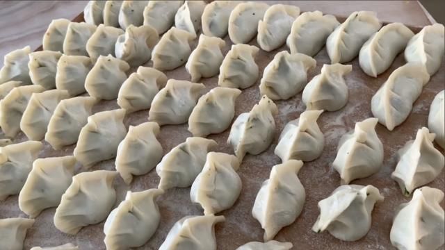 搅拌均匀|三伏天，用它包饺子，鲜嫩多汁，清热下火，比韭菜馅还好吃