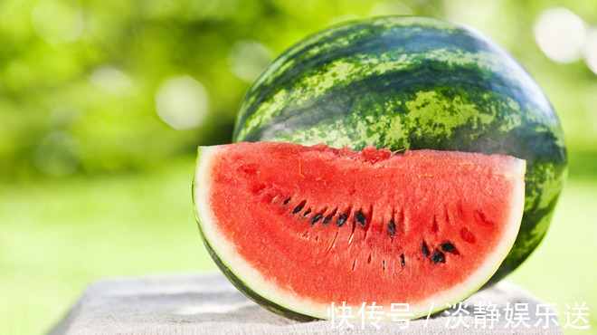 月经期间|妇科医生提醒女生月经期尽量别碰3种水果！当心患上子宫肌瘤