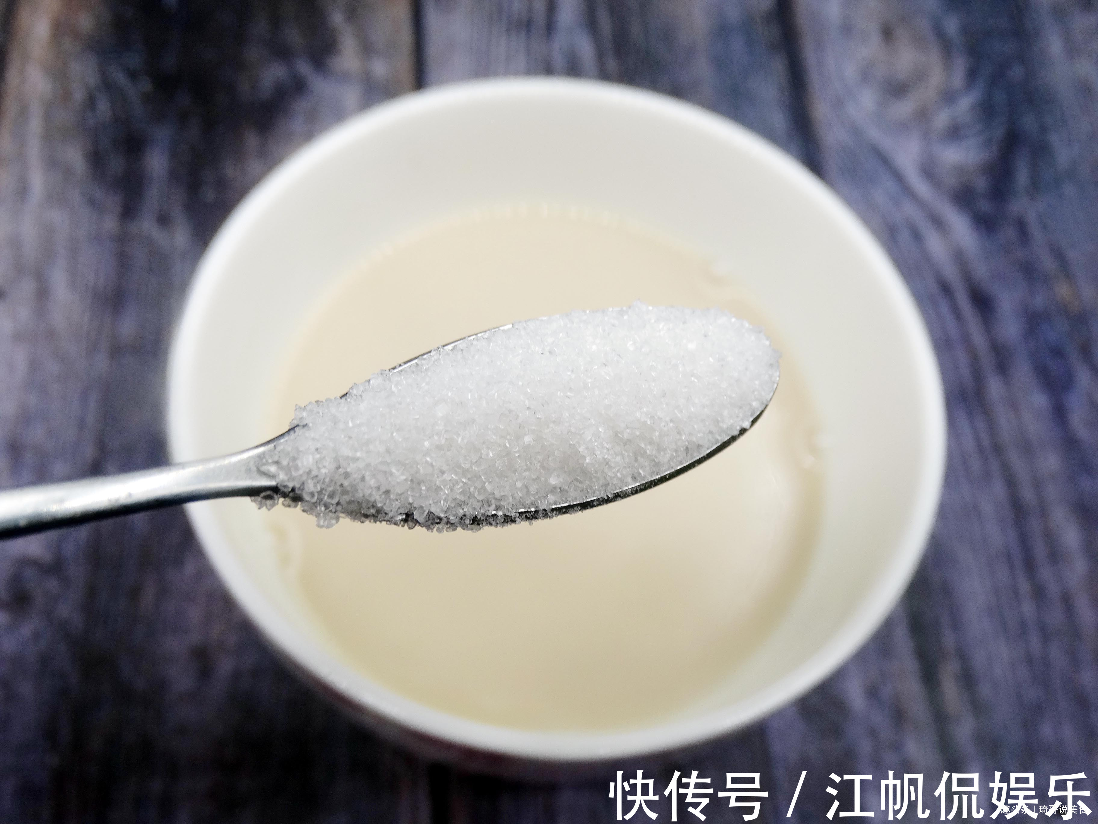 保质期|今天才知道，酵母粉的正确用法，很多人一直用错，难怪面发不起来