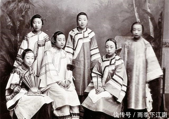 平庸|晚清旧照第二张姿色平庸的隆裕皇后,第四张川岛芳子的结婚照