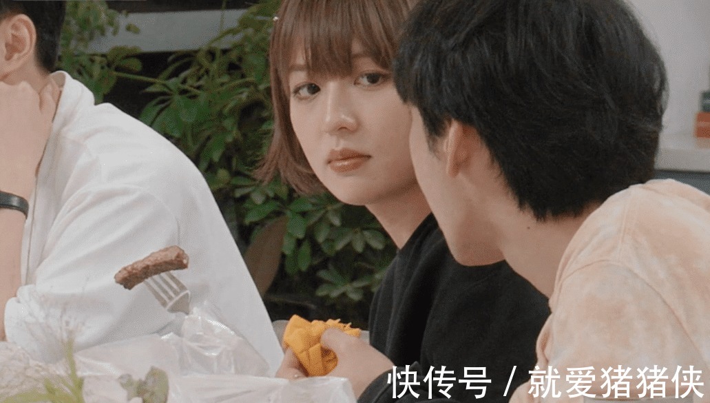 陳思銘|心動(dòng)的信號(hào)4女3方彬涵喂牛排給男2,男4直接吃醋說撒糖吧!