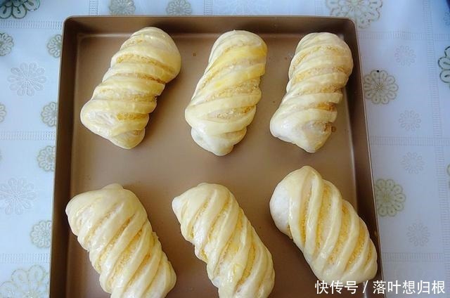 孩子|这是孩子最爱的早餐，满屋飘香太有食欲，每次做，最少吃2个！