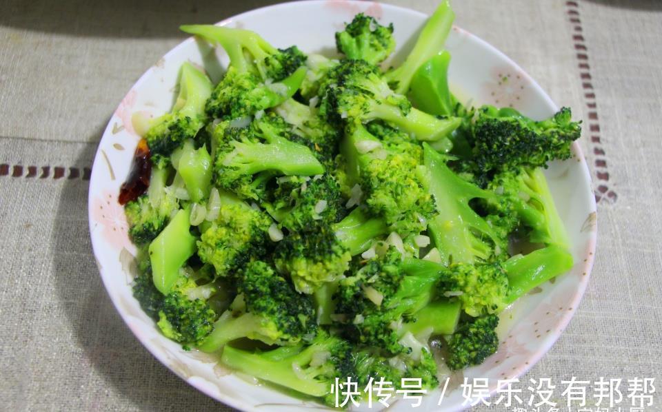 茄盒|儿子馋了，宝妈6道菜上桌，有鸡有鱼营养多，网友：一看就是亲妈