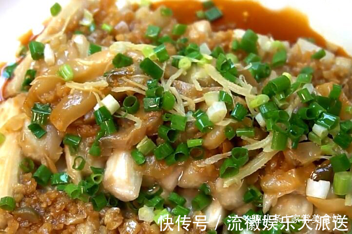 蒜蓉酱|遇到此菜我从不手软,蒸一蒸6分钟出锅,连吃1周不腻,家人都喜欢