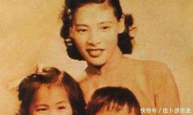 为她|二太太黄凝素:为张大千生下8个孩子,40岁与牌友生情坚决离婚