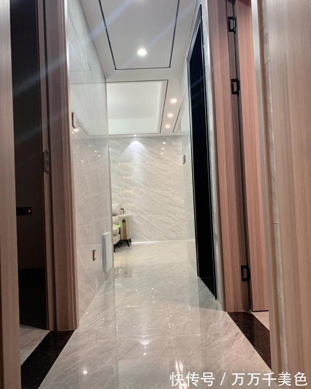 公卫空间|她家新房装修花了13万,墙面贴瓷砖耐脏又大气,太让人羡慕了