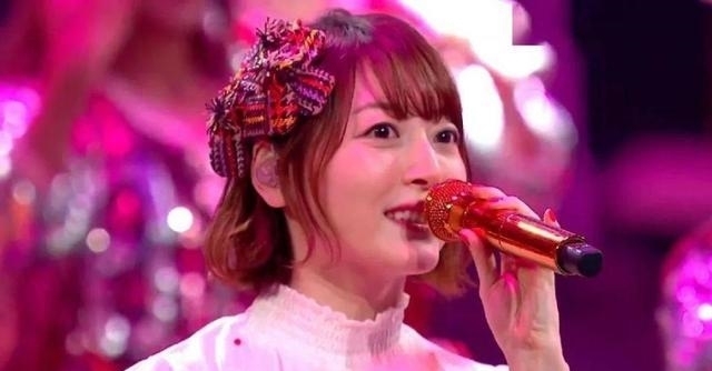 二次元|日本声优转战中国捞钱？收入堪比好莱坞？二次元：这个锅不背